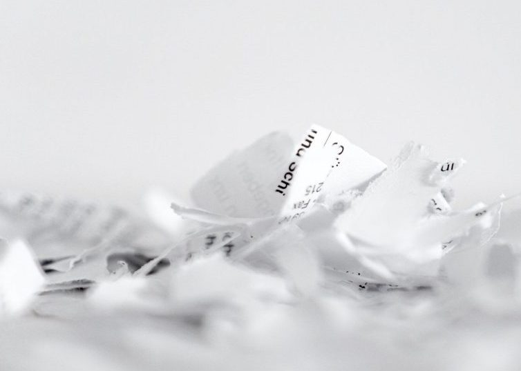 Papier déchiqueté
