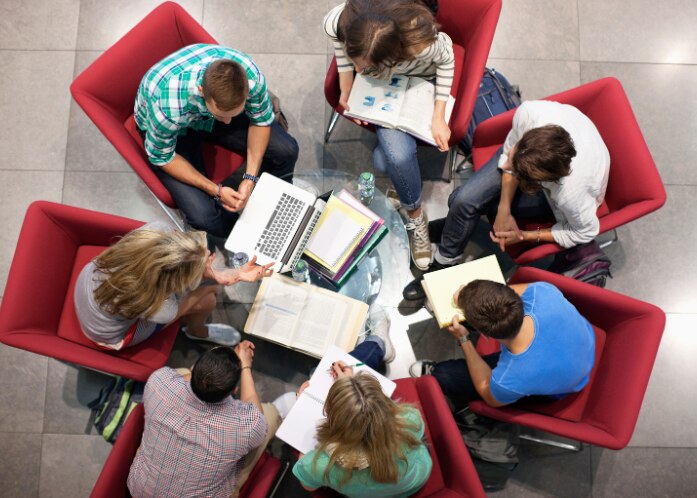 À l’université, les étudiants développent des compétences générales