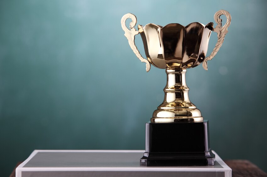 Trophée sur une table