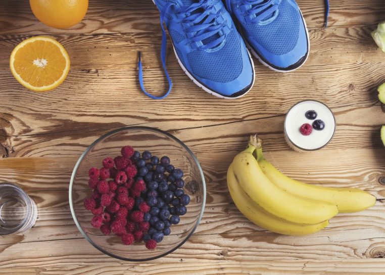 Chaussures de course conçues par fruits et légumes