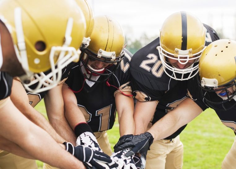 Équipe de football américain en caucus