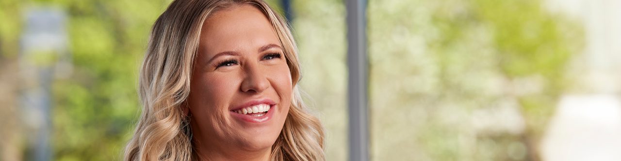 Membre de l’équipe Entreprise Mobility - Abby - Responsable de secteur
